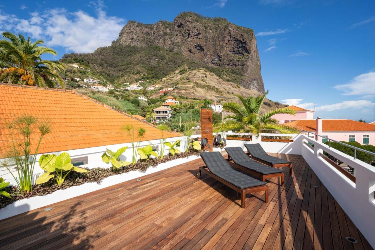 Madeira Surf Camp Hostel Porto Da Cruz Εξωτερικό φωτογραφία
